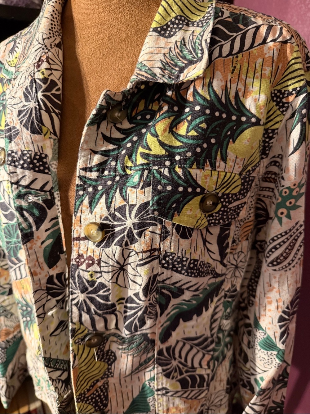 Tahari lightweight spring jacket - Picture 2 of 5